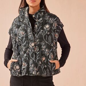 OMika Lucah Vest in Sofi Midnight Print